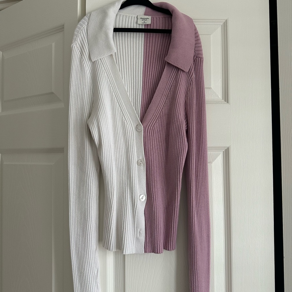 Abercrombie & Fitch Rib Knit Color Block Collared Cardigan - Picture 3 of 3